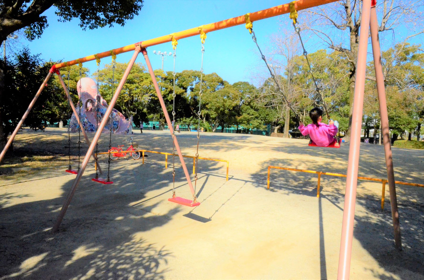 Swing in Anmagawa Park